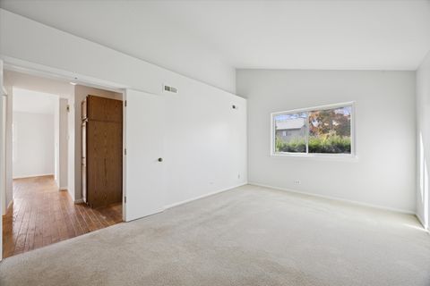 Tiny photo for 8032 Wildwood Lane, Darien, IL 60561 (MLS # 12492568)