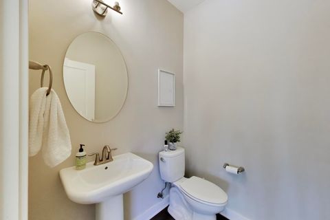 Tiny photo for 1623 Church Street, Evanston, IL 60201 (MLS # 12613397)