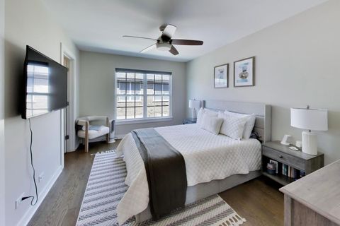 Tiny photo for 1623 Church Street, Evanston, IL 60201 (MLS # 12613397)