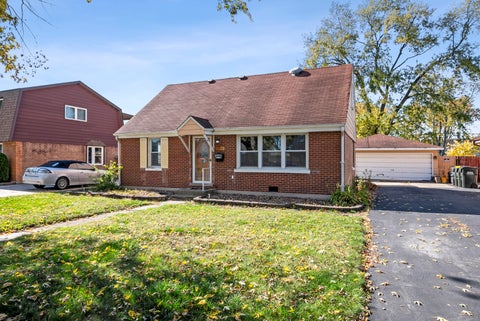 Tiny photo for 10930 Mcvicker Avenue, Chicago Ridge, IL 60415 (MLS # 12796683)