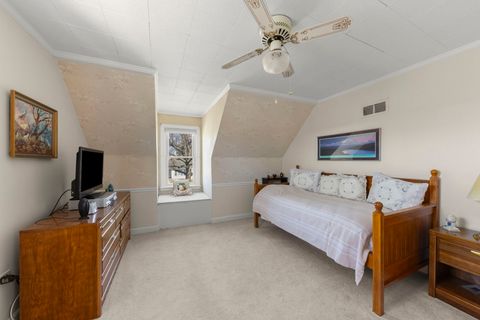 Tiny photo for 370 N Oak Street, Elmhurst, IL 60126 (MLS # 12583125)