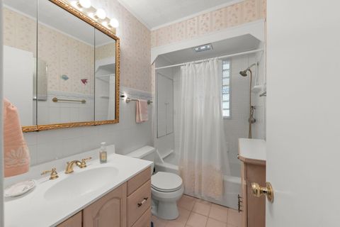 Tiny photo for 370 N Oak Street, Elmhurst, IL 60126 (MLS # 12583125)