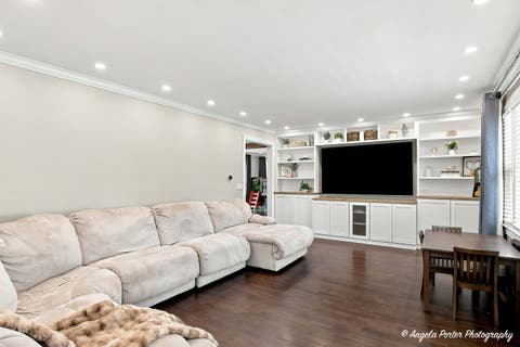 Tiny photo for 634 Deerpath Road, Dundee, IL 60118 (MLS # 12713654)