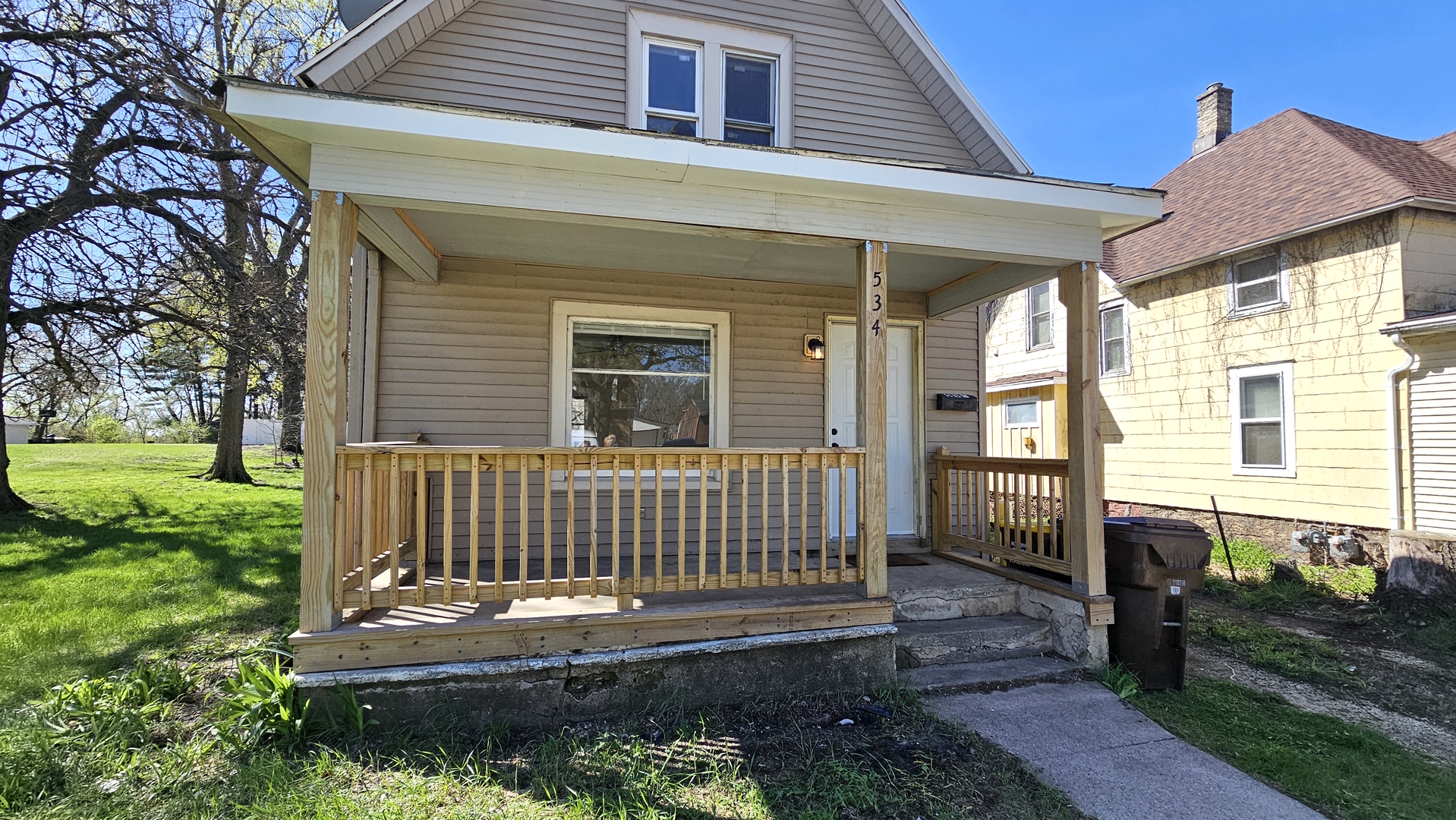 534 Center Street