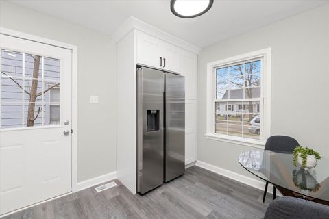 Tiny photo for 1016 RICHMOND Street, Joliet, IL 60435 (MLS # 12548250)