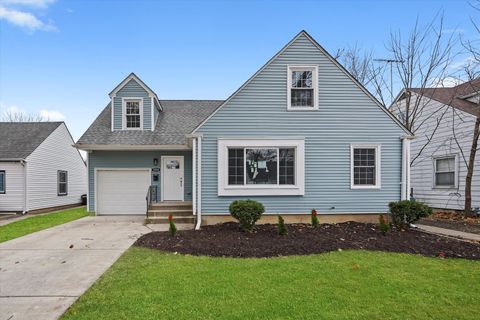 Photo of 1016 RICHMOND Street, Joliet, IL 60435 (MLS # 12548250)