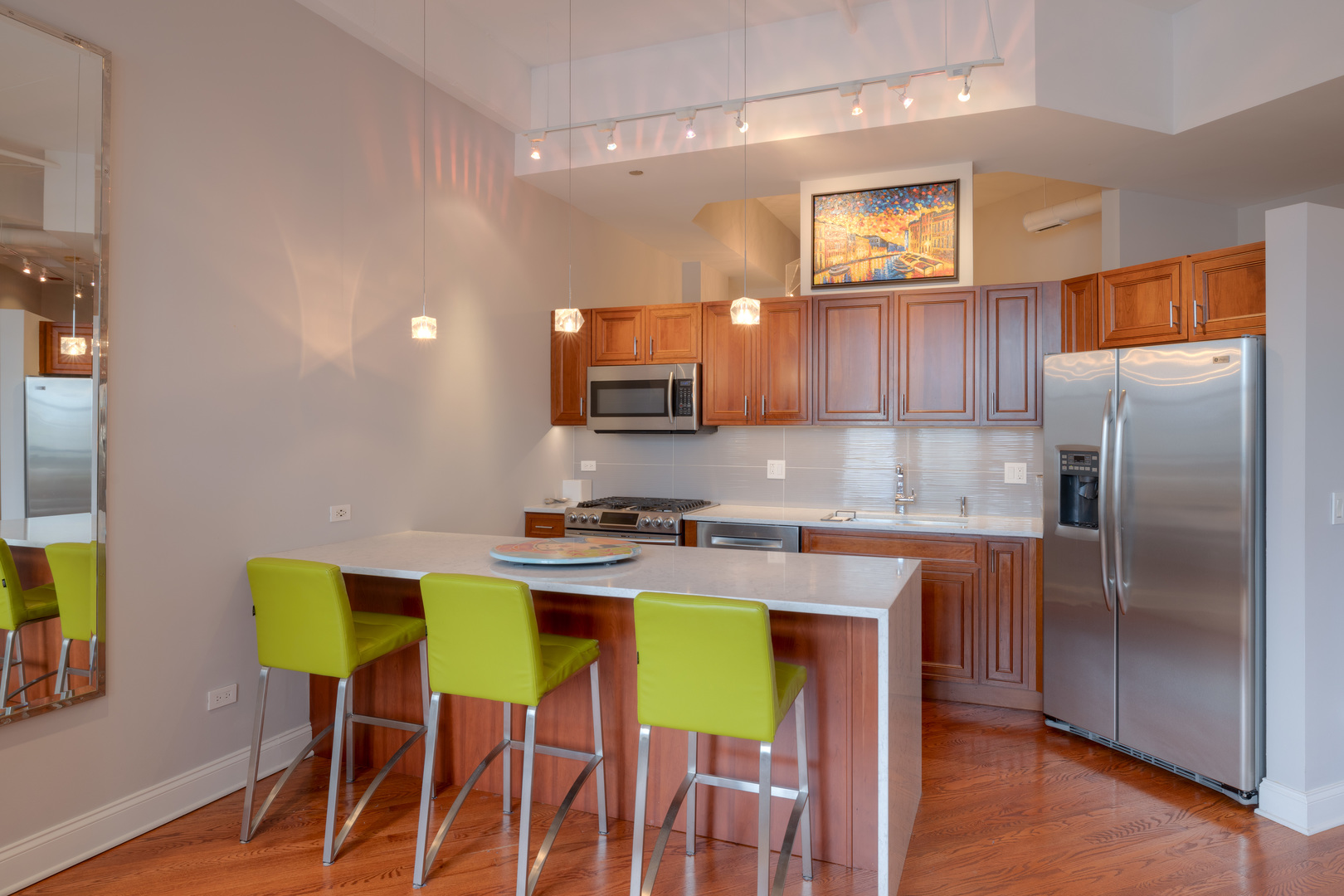 849 N FRANKLIN Street 1409
