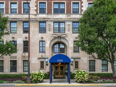 Tiny photo for 3750 N LAKE SHORE Drive #6B, Chicago, IL 60613 (MLS # 12470285)