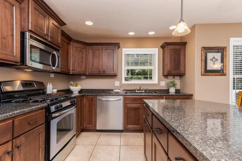 Tiny photo for 1506 Kell Avenue, Bloomington, IL 61705 (MLS # 12739055)