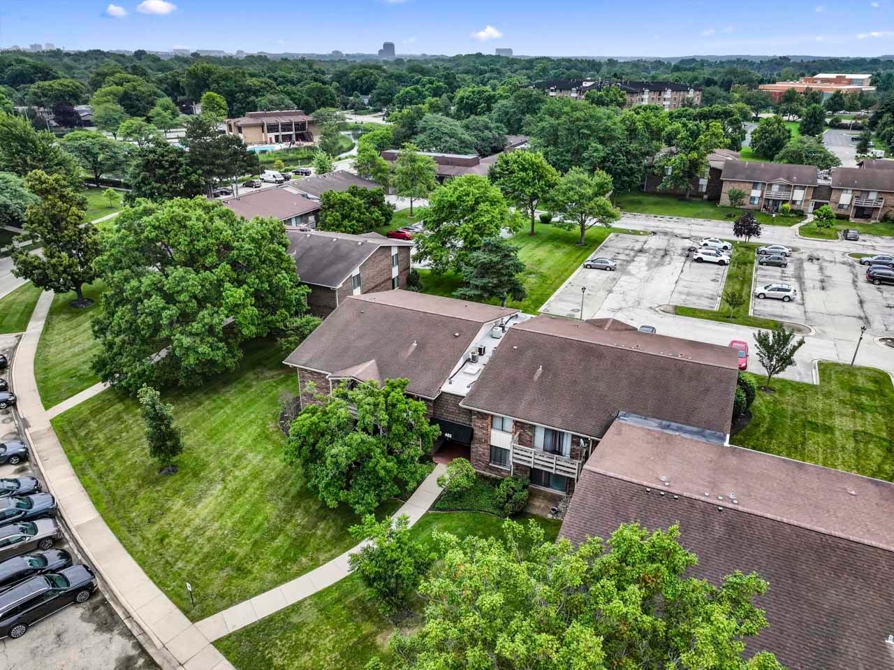 465 Raintree Court 2B