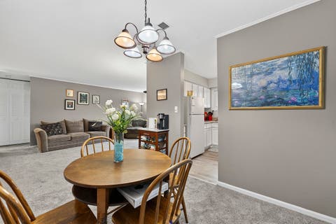 Tiny photo for 465 Raintree Court #2B, Glen Ellyn, IL 60137 (MLS # 12733628)
