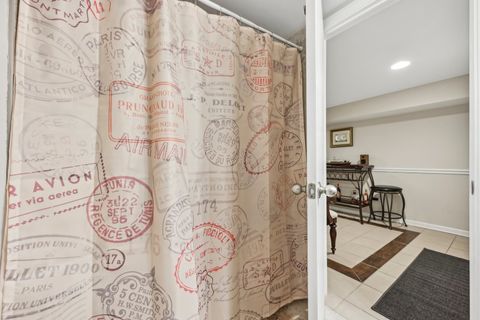 Tiny photo for 4914 S Washington Park Court, Chicago, IL 60615 (MLS # 12591501)