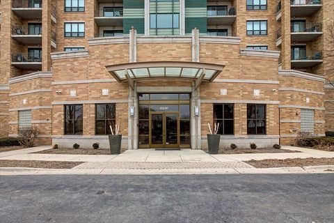 Photo of 6420 Double Eagle Drive #801, Woodridge, IL 60517 (MLS # 12623904)