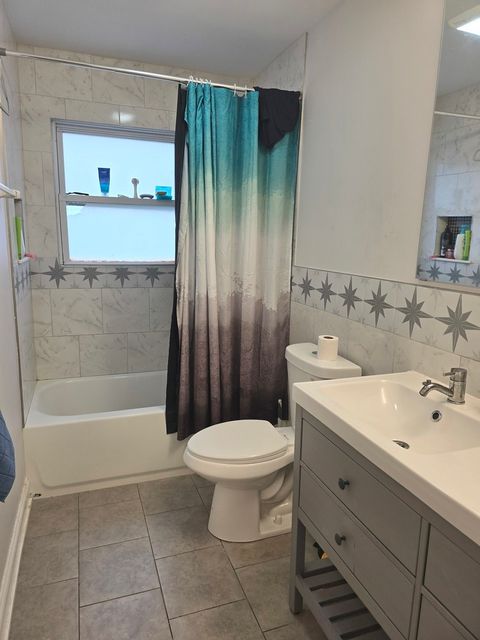Tiny photo for 1469 William Clifford Lane, Elk Grove Village, IL 60007 (MLS # 12631775)