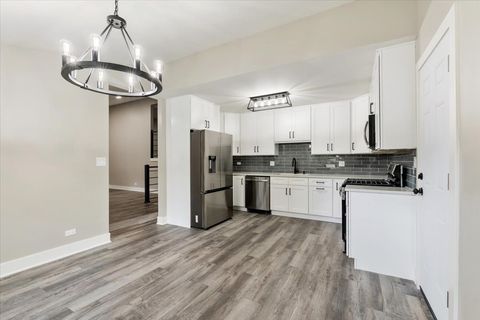 Tiny photo for 412 Redwood Lane, Schaumburg, IL 60193 (MLS # 12481539)