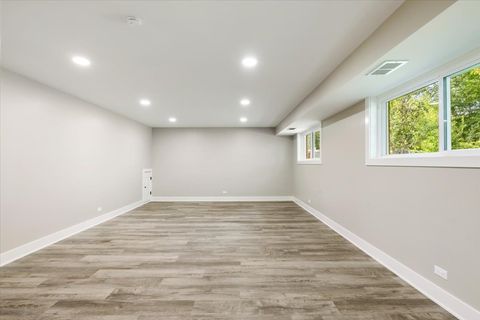 Tiny photo for 412 Redwood Lane, Schaumburg, IL 60193 (MLS # 12481539)