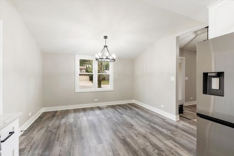 Tiny photo for 412 Redwood Lane, Schaumburg, IL 60193 (MLS # 12481539)