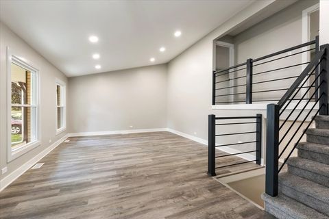 Tiny photo for 412 Redwood Lane, Schaumburg, IL 60193 (MLS # 12481539)