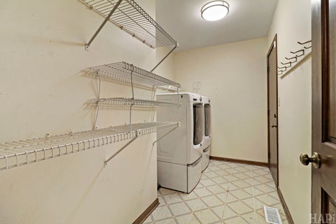 Tiny photo for 470 Highland Grove Drive, Buffalo Grove, IL 60089 (MLS # 12675879)
