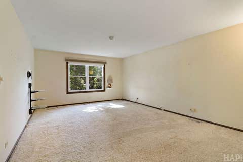 Tiny photo for 470 Highland Grove Drive, Buffalo Grove, IL 60089 (MLS # 12675879)