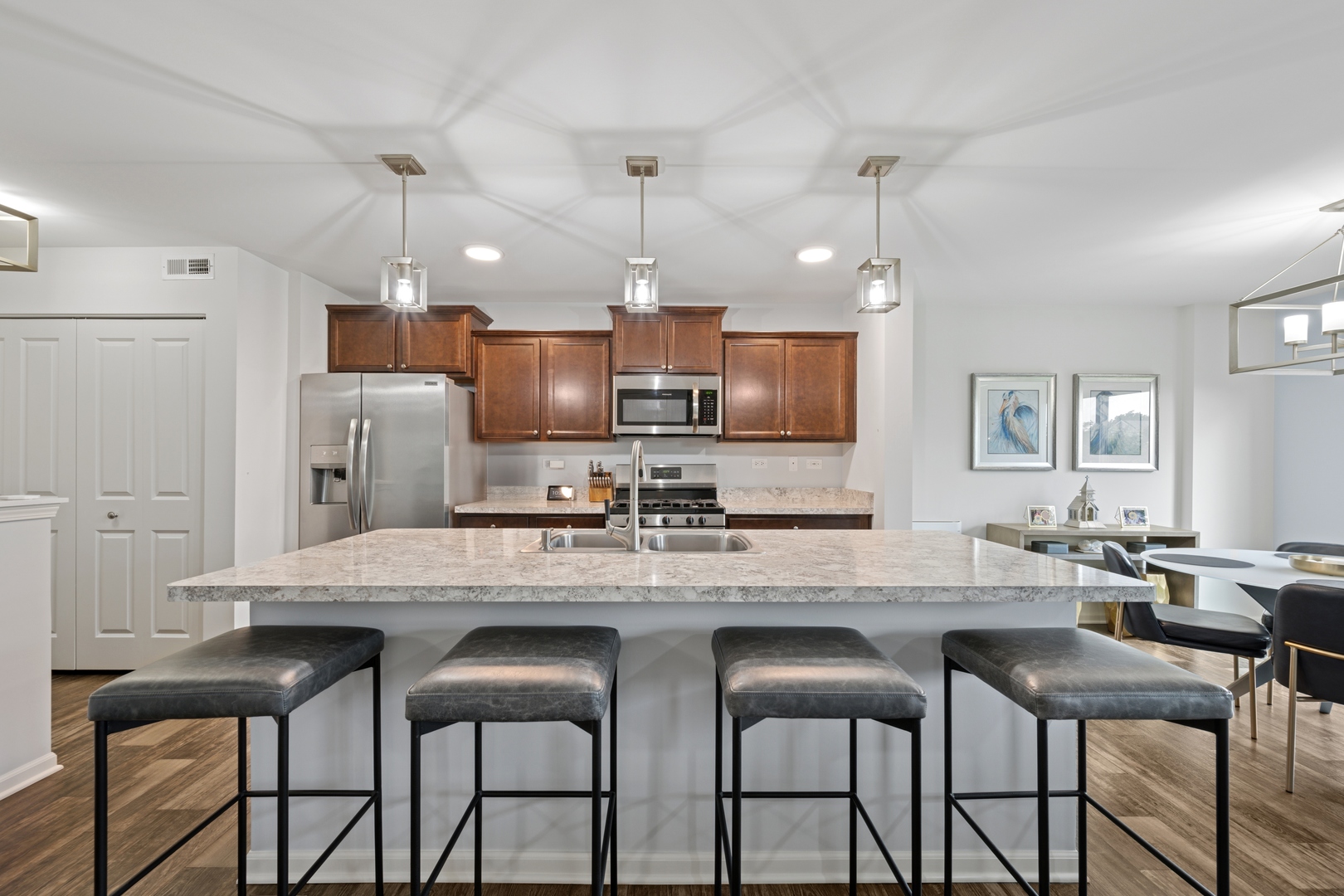 1164 Kingsmill Drive