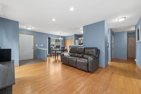 Tiny photo for 2099 Kathleen Circle, Montgomery, IL 60538 (MLS # 12651326)