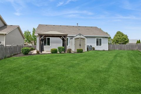Tiny photo for 2099 Kathleen Circle, Montgomery, IL 60538 (MLS # 12651326)