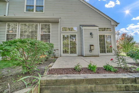 Tiny photo for 34734 N Lakeside Drive #34734, Ingleside, IL 60041 (MLS # 12778366)