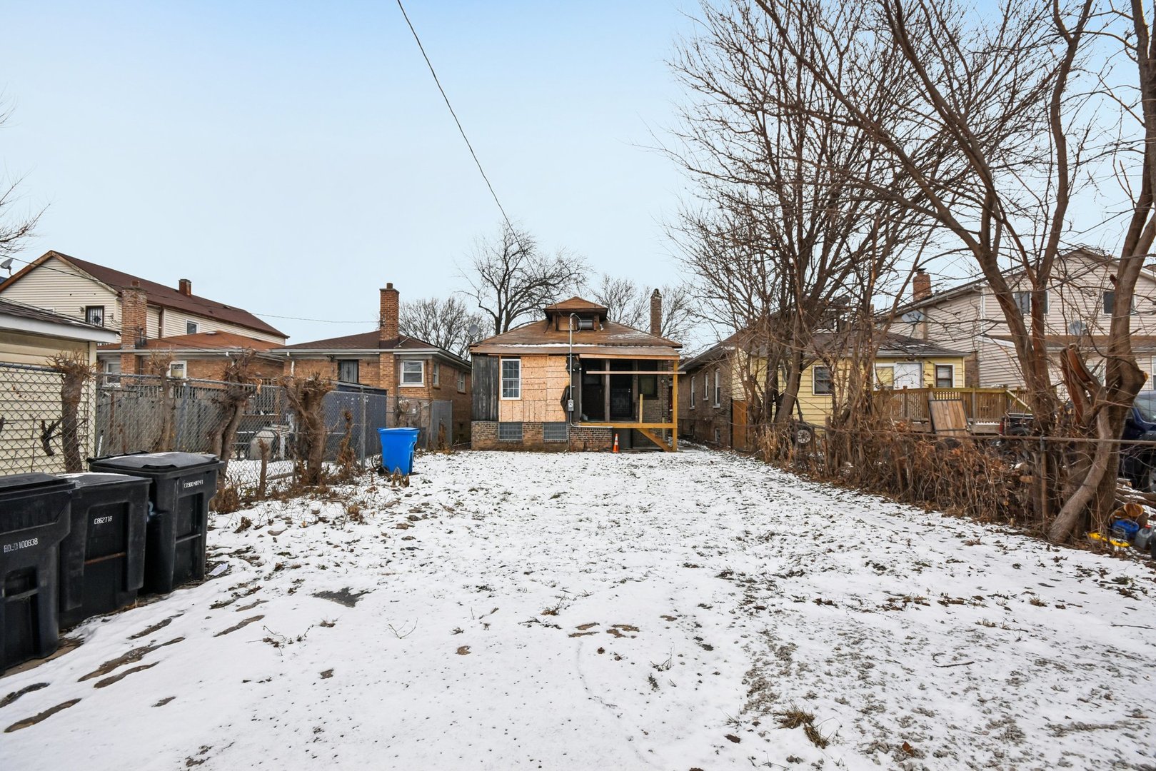 5423 W Congress Parkway