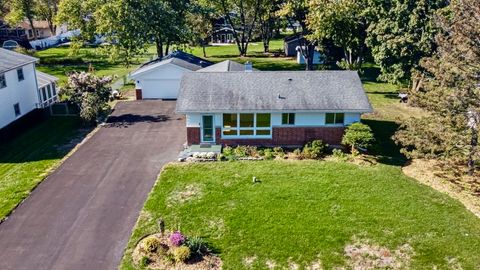 Photo of 1N274 Woods Avenue, Carol Stream, IL 60188 (MLS # 12521348)