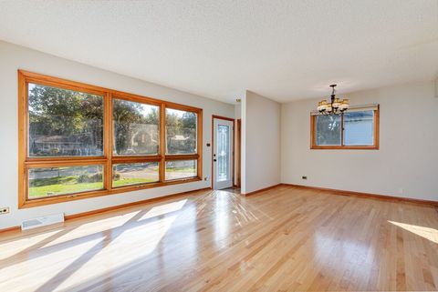 Tiny photo for 1N274 Woods Avenue, Carol Stream, IL 60188 (MLS # 12521348)