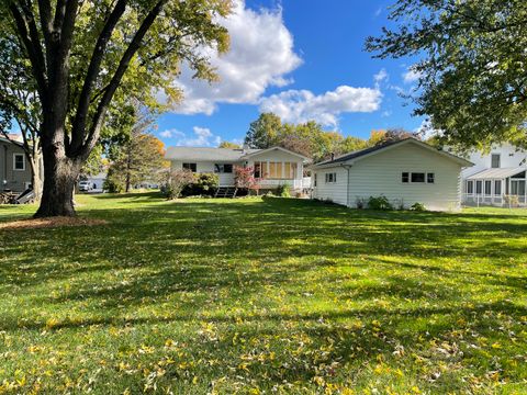 Tiny photo for 1N274 Woods Avenue, Carol Stream, IL 60188 (MLS # 12521348)