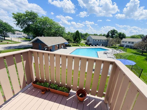 Tiny photo for 1017 Newport Harbor #1017, Schaumburg, IL 60193 (MLS # 12694940)