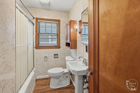 Tiny photo for 312 S Blaine Avenue, Bradley, IL 60915 (MLS # 12691867)