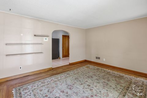 Tiny photo for 312 S Blaine Avenue, Bradley, IL 60915 (MLS # 12691867)