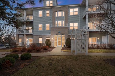 Photo of 1259 Lake Street #203, Addison, IL 60101 (MLS # 12585820)