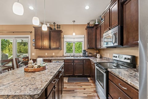 Tiny photo for 20 Musket Court, LeClaire, IA 52753 (MLS # 12751422)