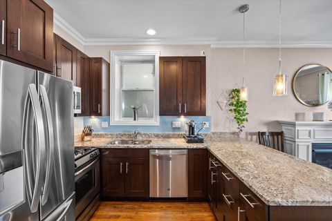 Tiny photo for 1032 N MARSHFIELD Avenue #1R, Chicago, IL 60622 (MLS # 12542389)