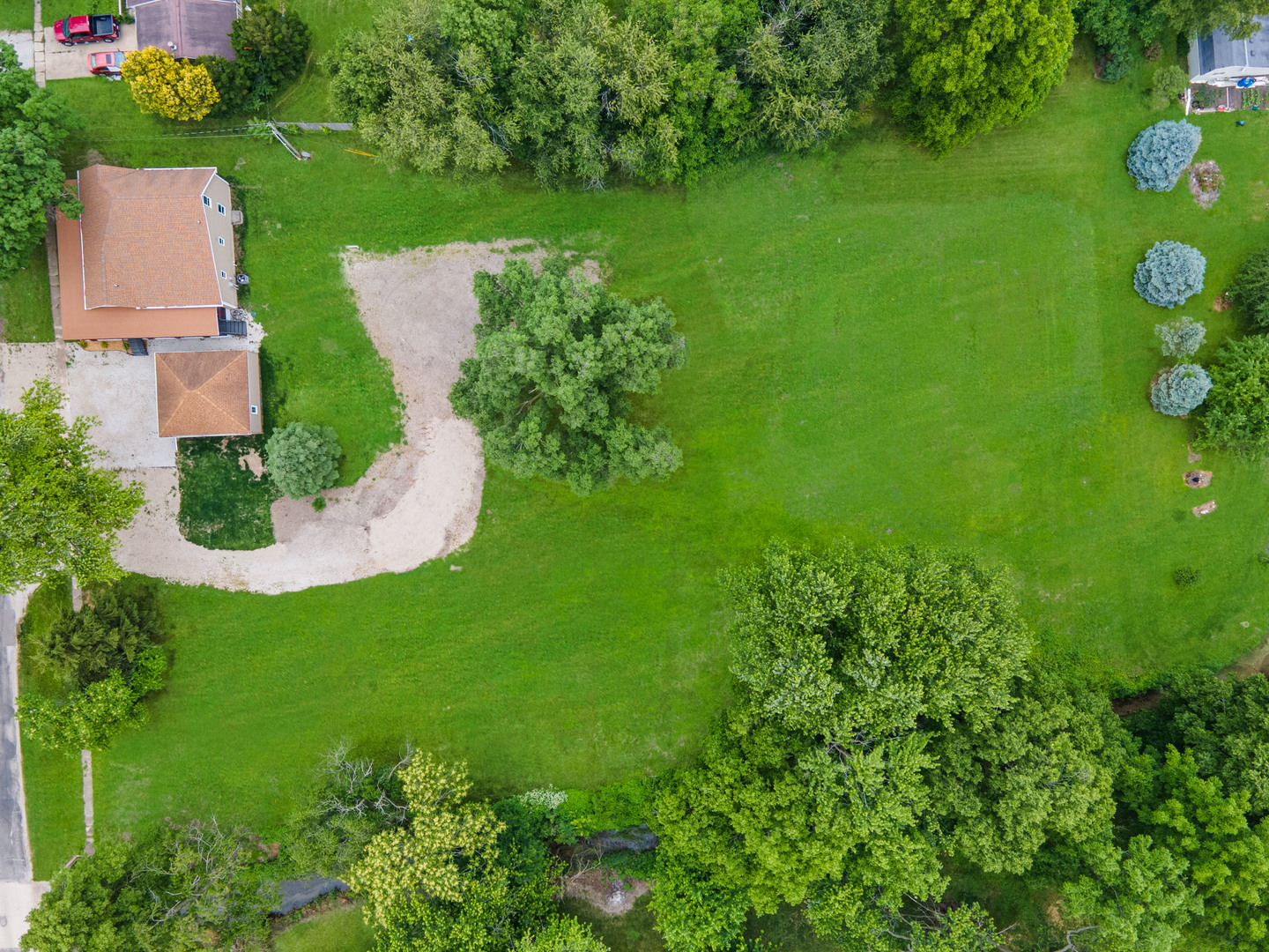 Lot 2 104 S Taylor Street