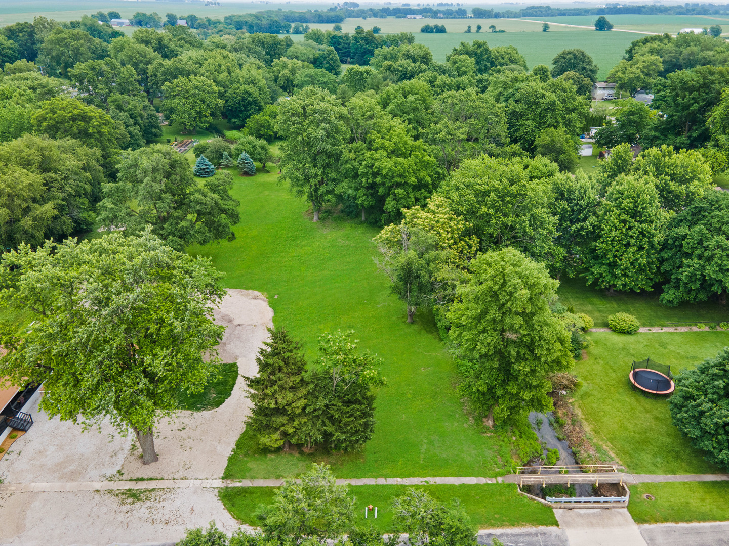 Lot 2 104 S Taylor Street