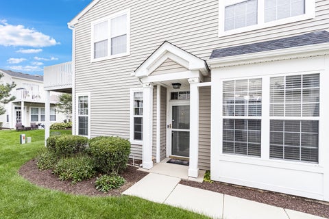 Tiny photo for 5110 Edgewater Court #5110, Plainfield, IL 60586 (MLS # 12670987)