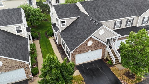 Tiny photo for 5110 Edgewater Court #5110, Plainfield, IL 60586 (MLS # 12670987)