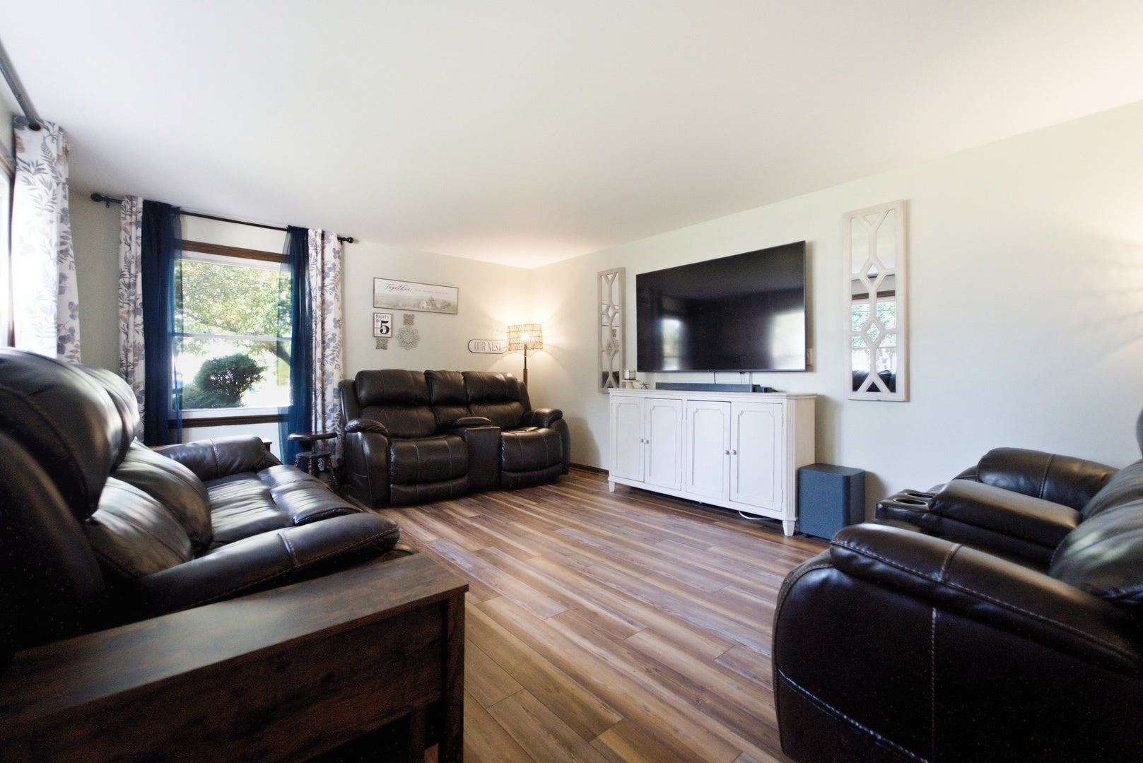 1847 W Tower Drive