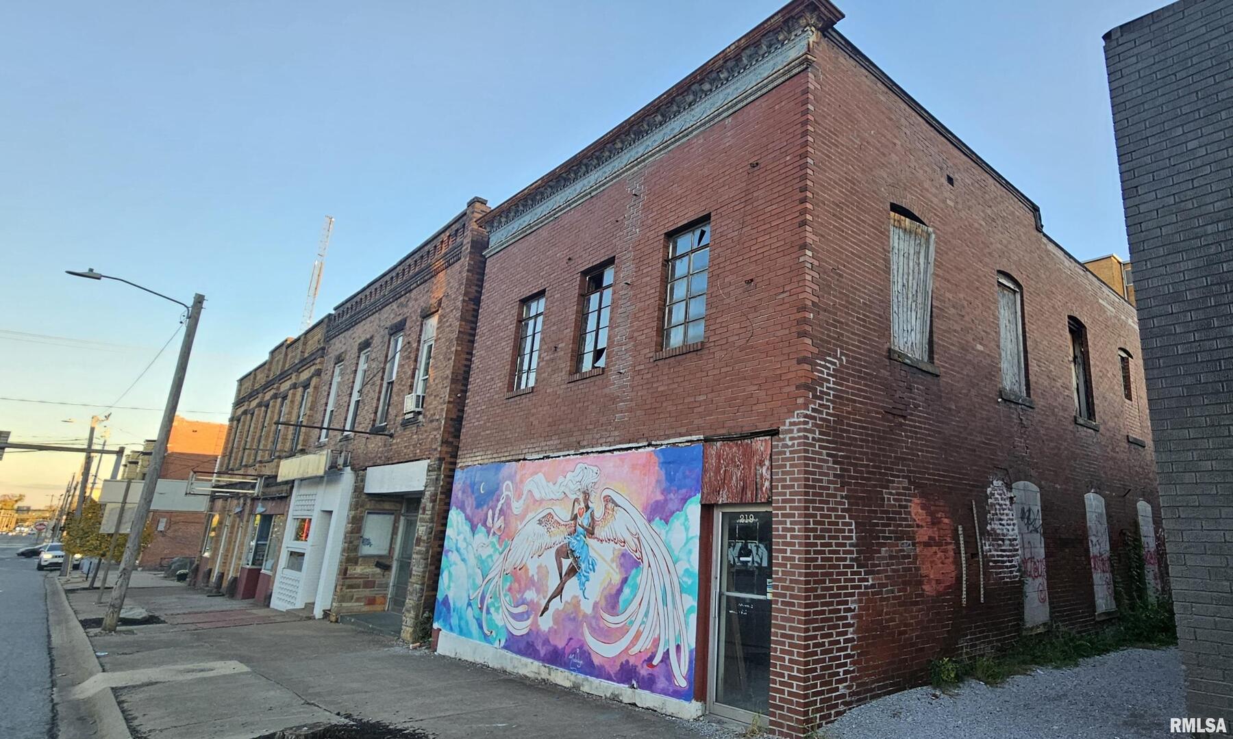 219 W MAIN Street
