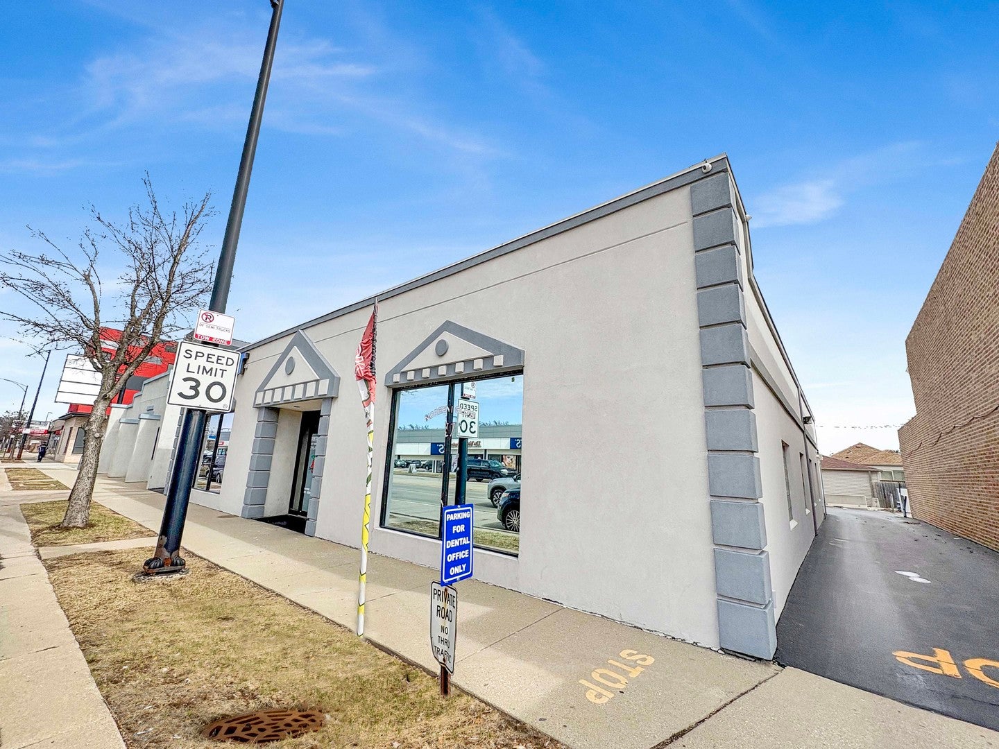 5037 N Harlem Avenue