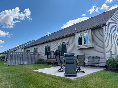 Tiny photo for 539 Sudbury Circle, Oswego, IL 60543 (MLS # 12616769)