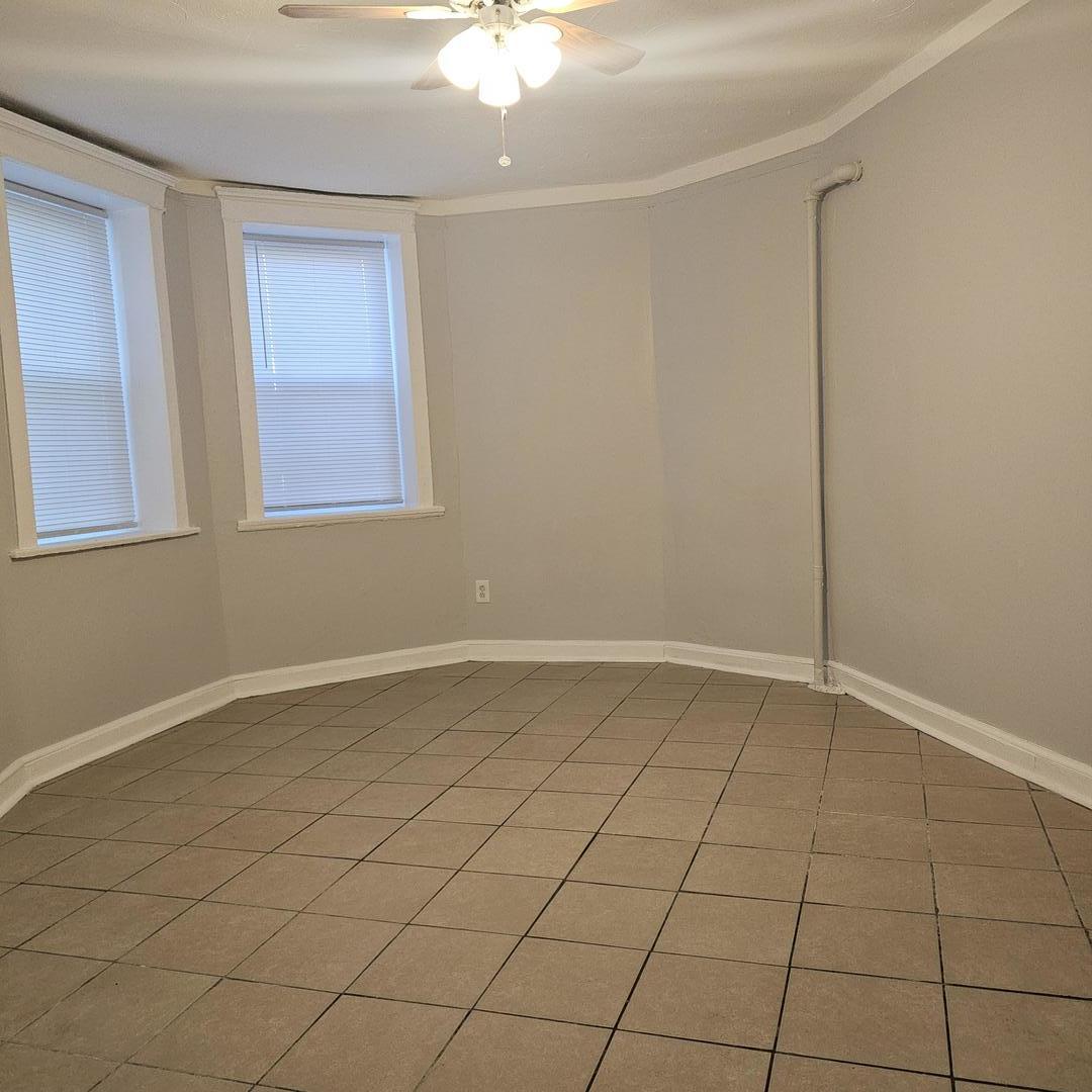 1825 S Lawndale Avenue