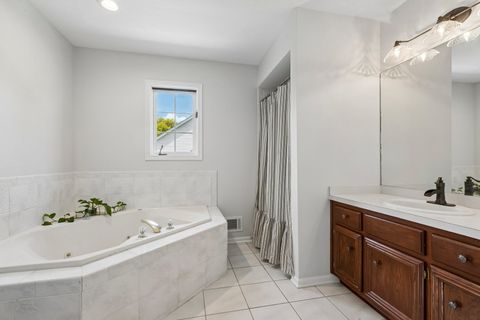 Tiny photo for 2155 Arthurs Pass Street, New Lenox, IL 60451 (MLS # 12674232)