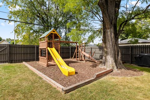Tiny photo for 15724 Emerald Avenue, Harvey, IL 60426 (MLS # 12487667)