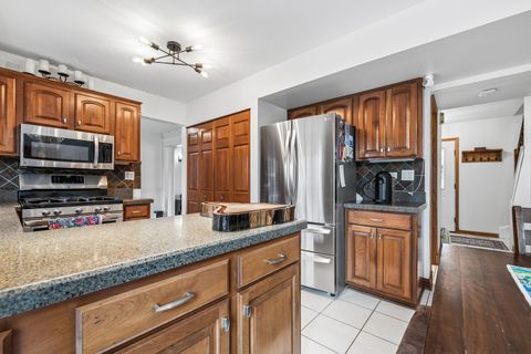 Tiny photo for 1112 WOODLAKE Drive, Carol Stream, IL 60188 (MLS # 12601160)